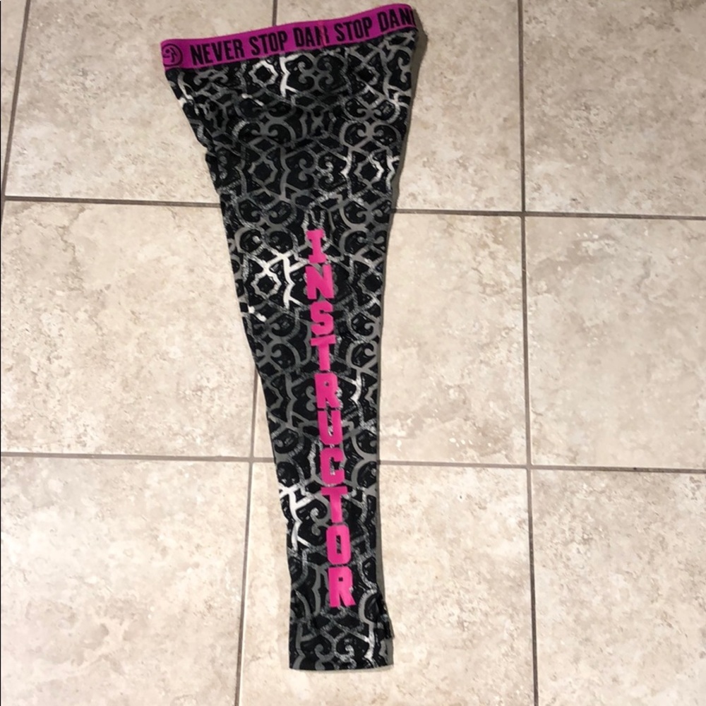 NWOT Zumba “Instructor” Leggings